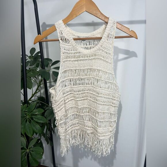 American Eagle Top - Picture 2 of 5